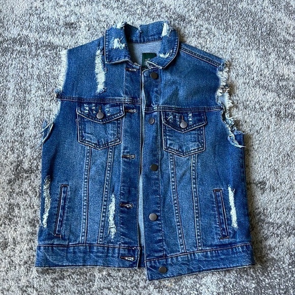 Denim Distressed Vest - Picture 1 of 5